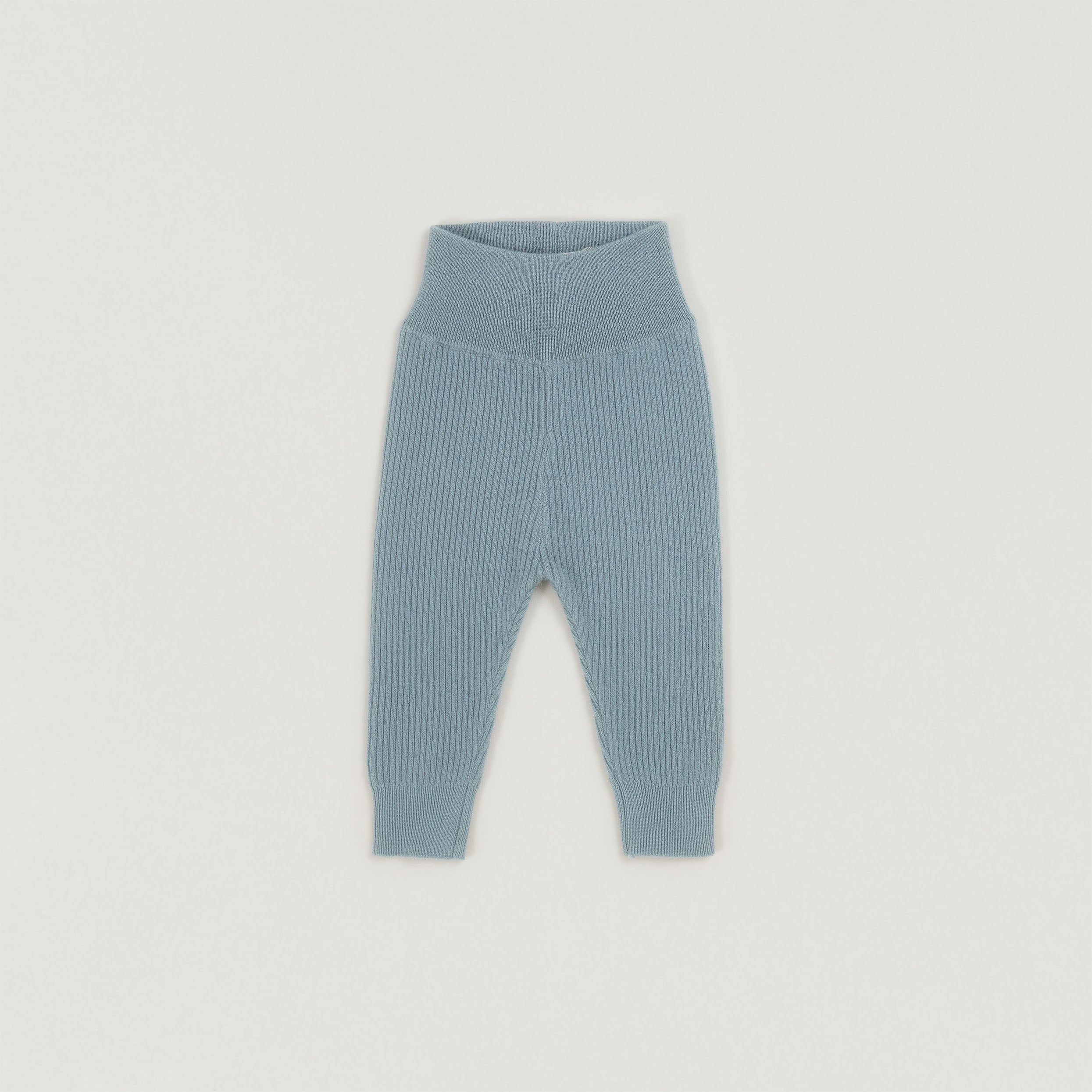 Produktfoto Bundhose Rippstrick Himbeer-Sorbet rauchblau vorne