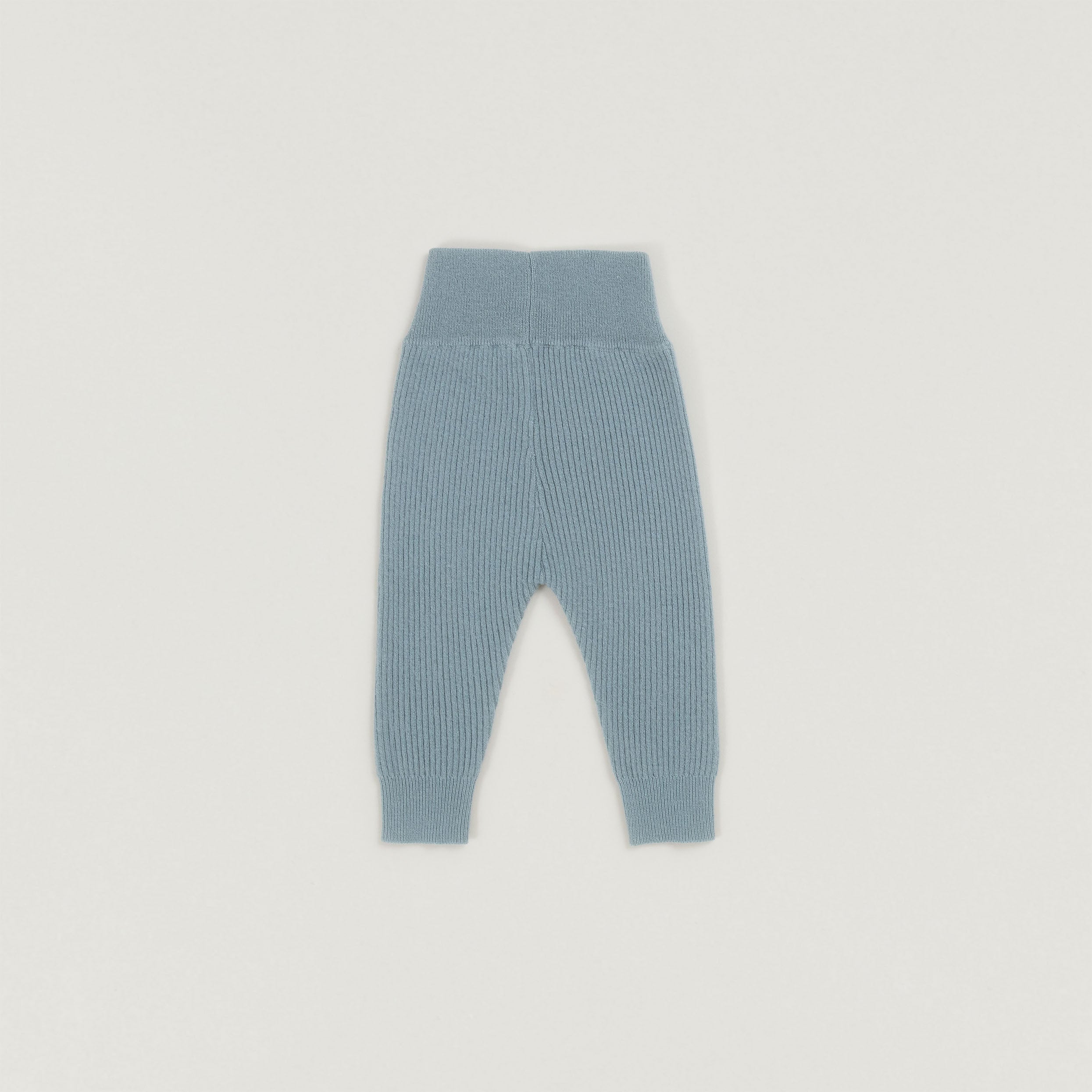 Produktfoto Bundhose Rippstrick Himbeer-Sorbet rauchblau hinten