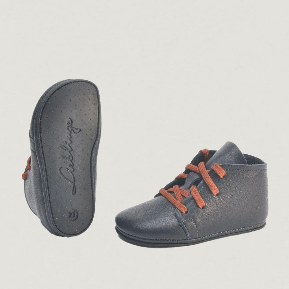 Lieblinge ökologische Lauflernschuhe schadstofffrei Dessertboots für Laufstarter Ansicht mit Naturkautschuksohle #farbe_navy
