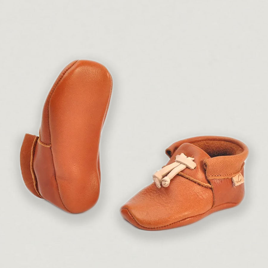 Lieblinge ökologische Lauflernschuhe schadstofffrei KNOTS für Krabble soler #farbe_cognac