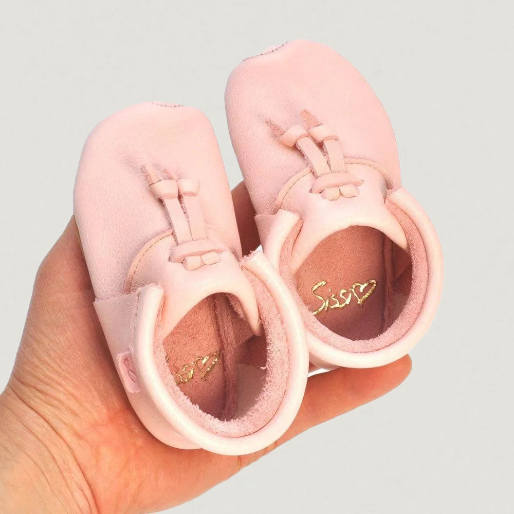 Lieblinge Barfußschuhe Sissi Rasche Lauflernschuh rosa Ansicht von oben Sissi Logo Gold
