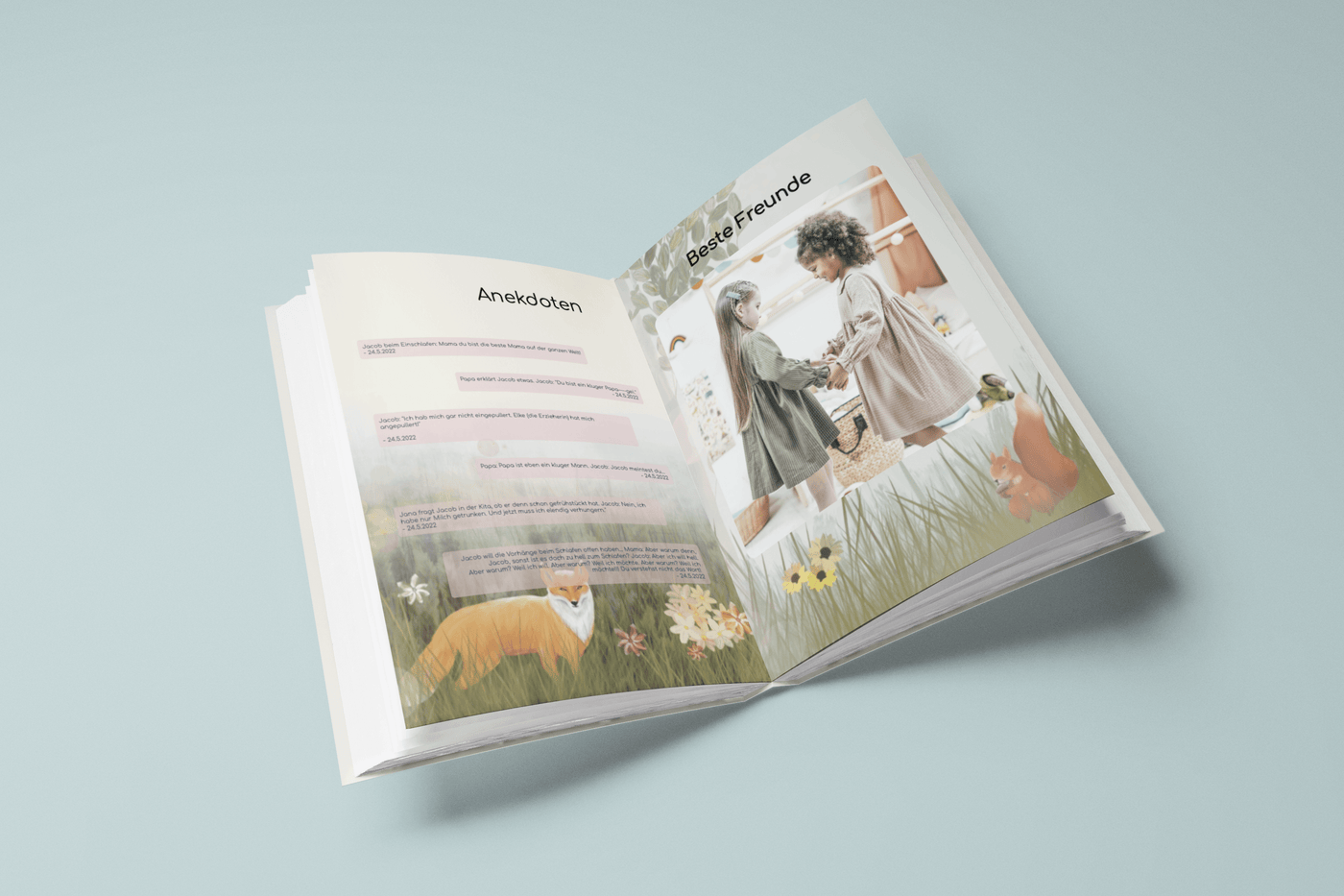 Memoa Fotobuch aufgeschlagen auf die Seite mit Anekdoten und beste Freunde