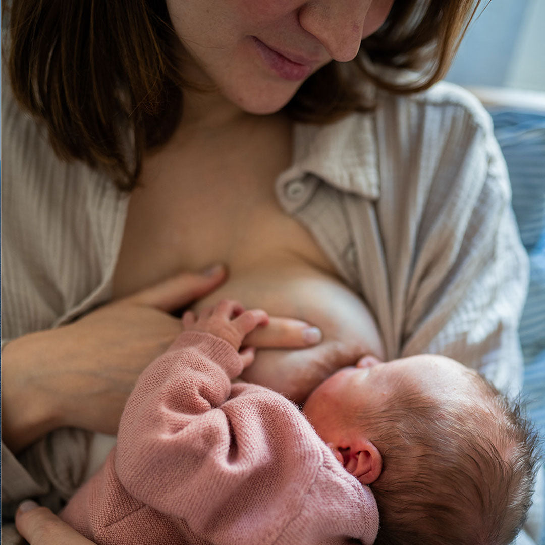 Foto einer Stillenden Frau