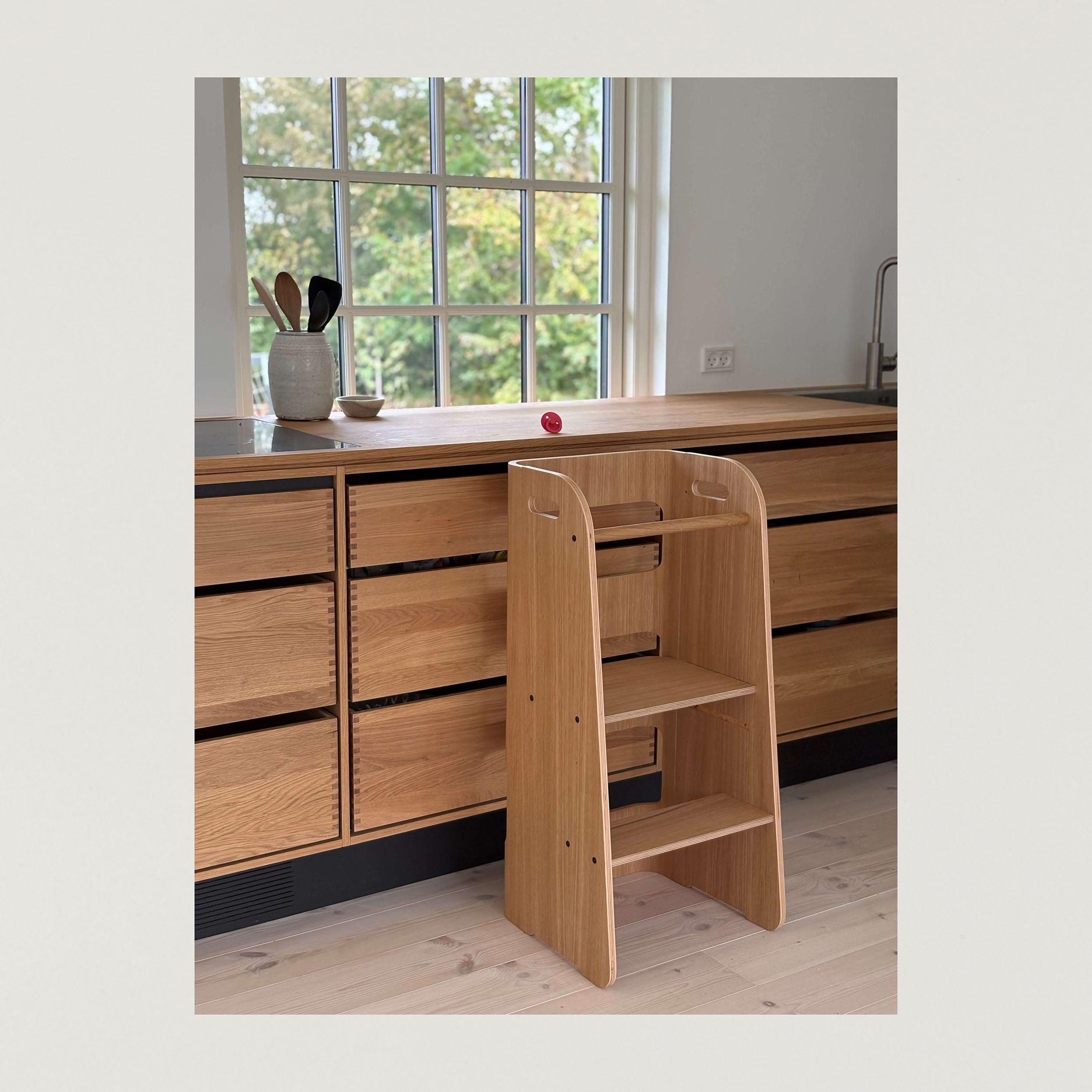 Learning Curve – Montessori Learning Tower