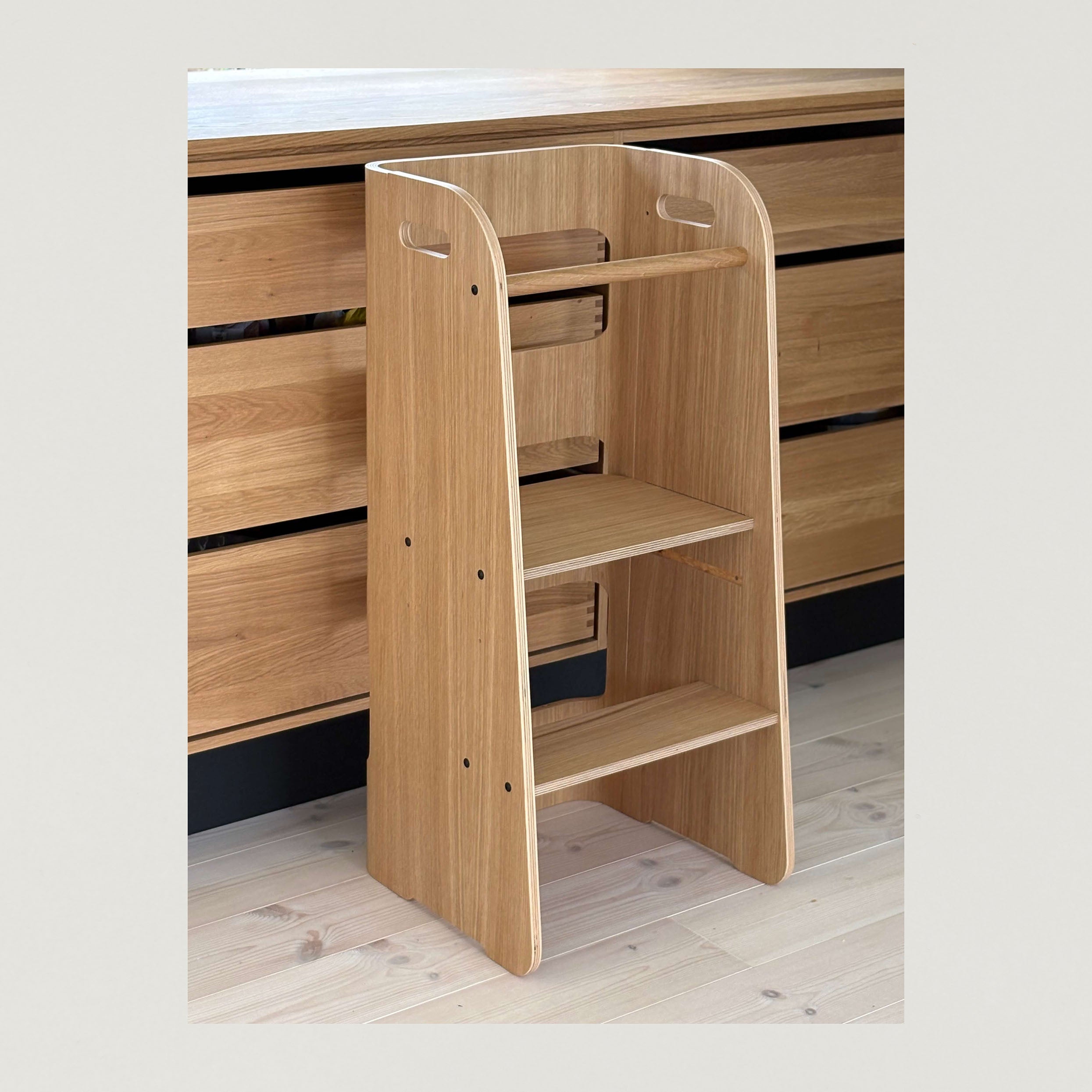 Learning Curve – Montessori Learning Tower