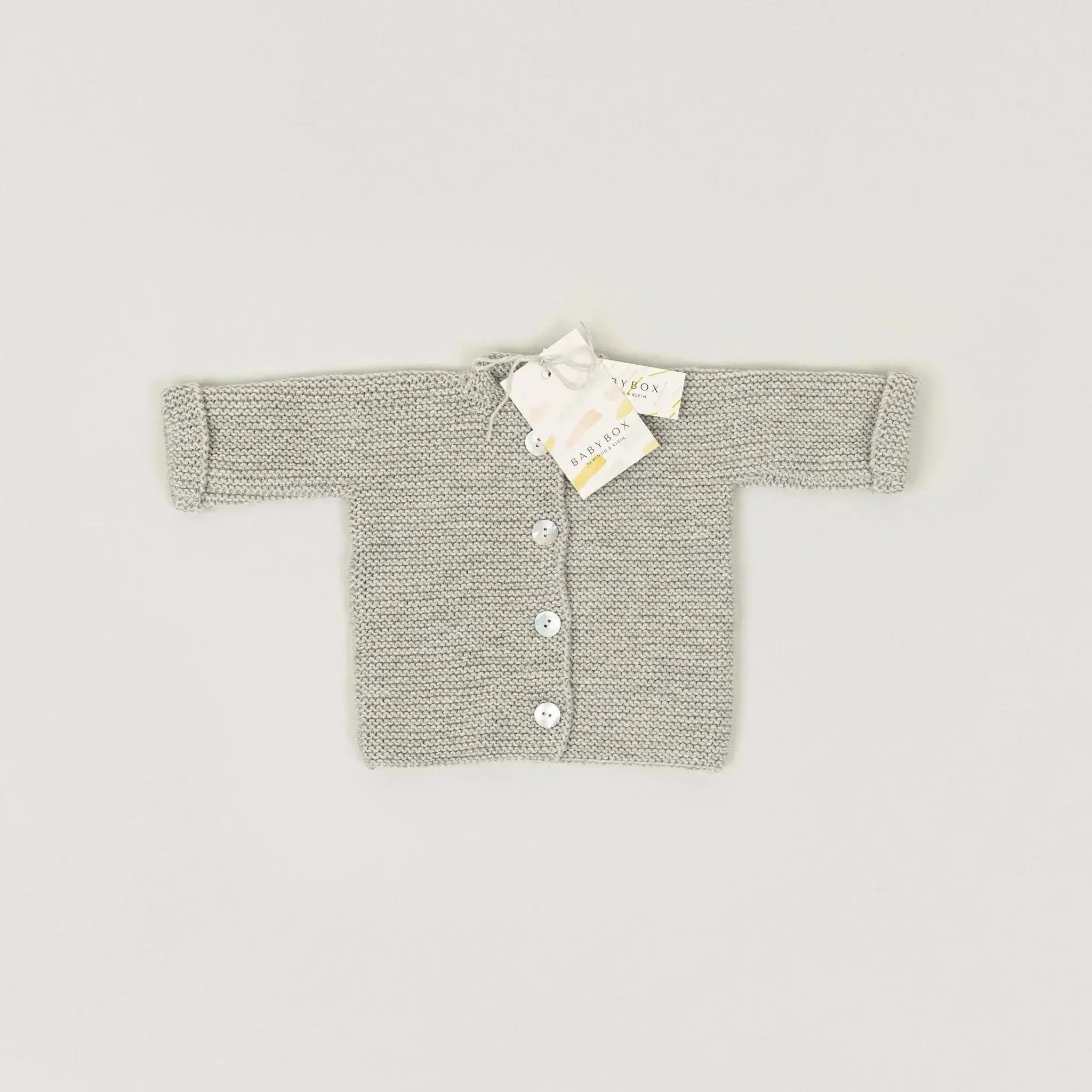 Handgestrickte Strickjacke für Babys BabyBox Collection Handmade #HIDDEN