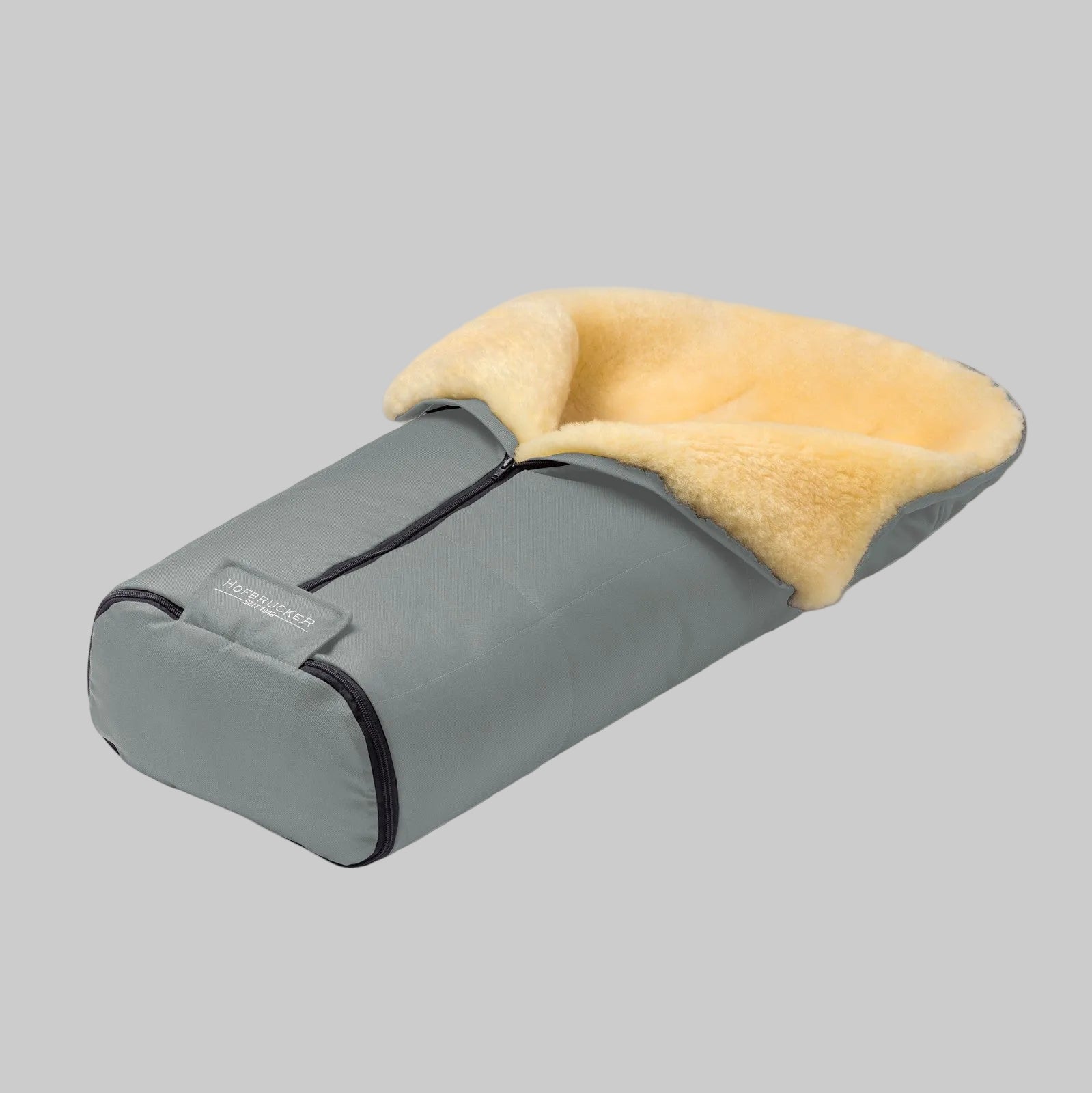 Hofbrucker Lammfell Fusssack Iglu Silbergrau