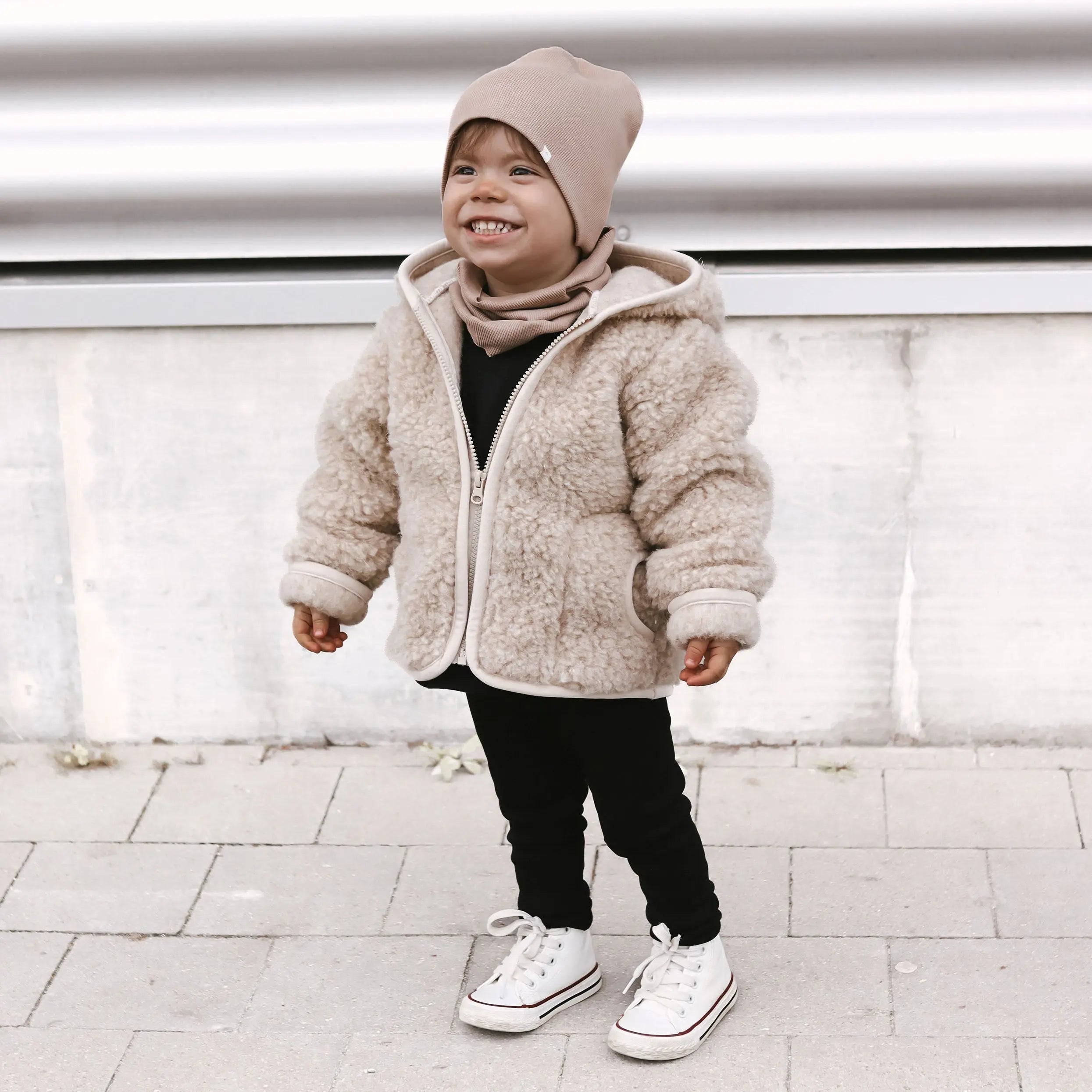 Kapuzen Jacke aus Wolle A Basic Brand