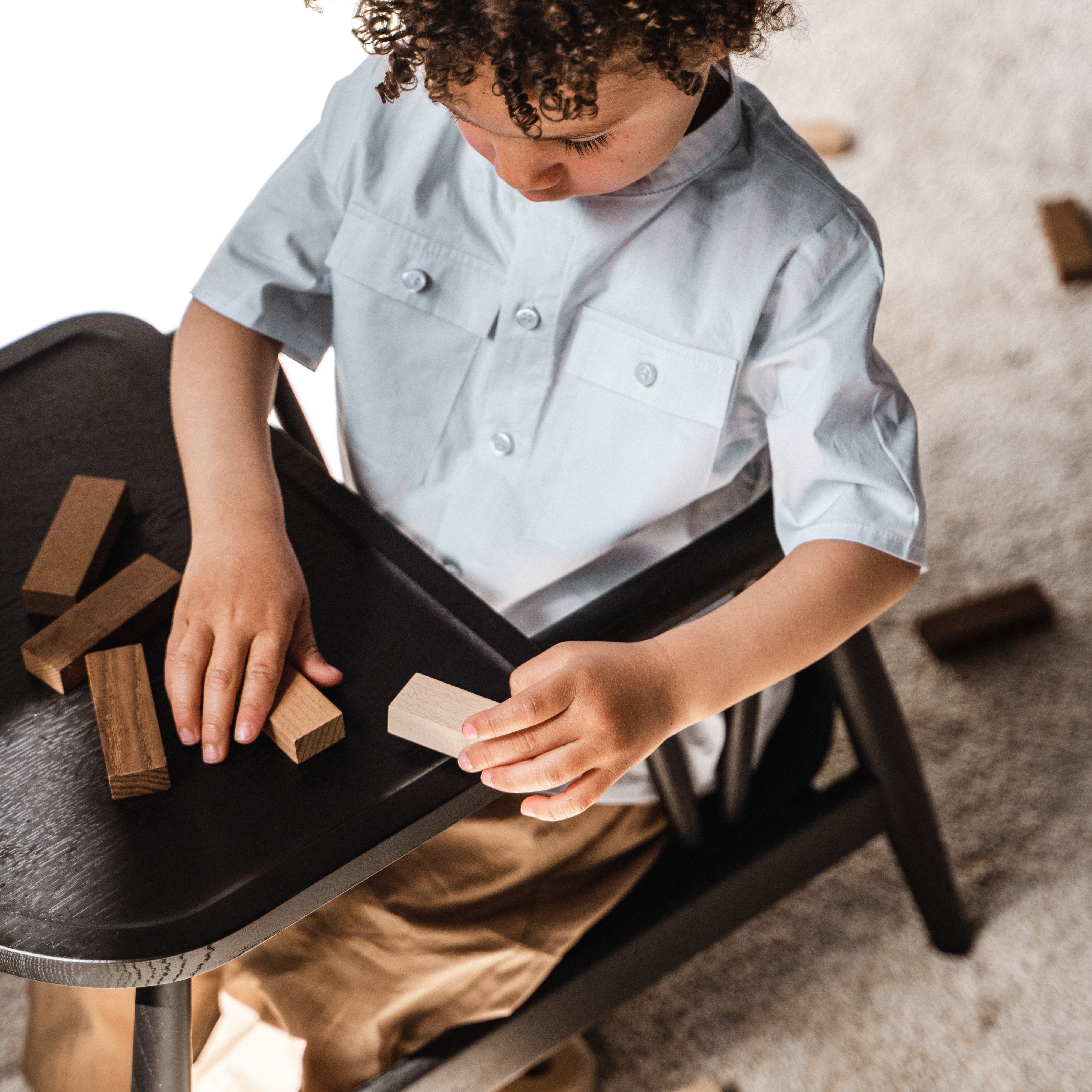 Produktfoto Oaklings Toddler Stuhl in Black