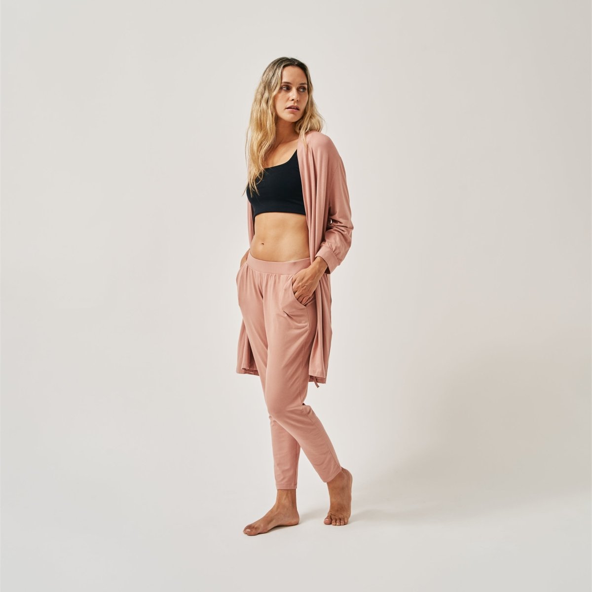 Produktfoto The Mama Set Robe blush offen seitlich