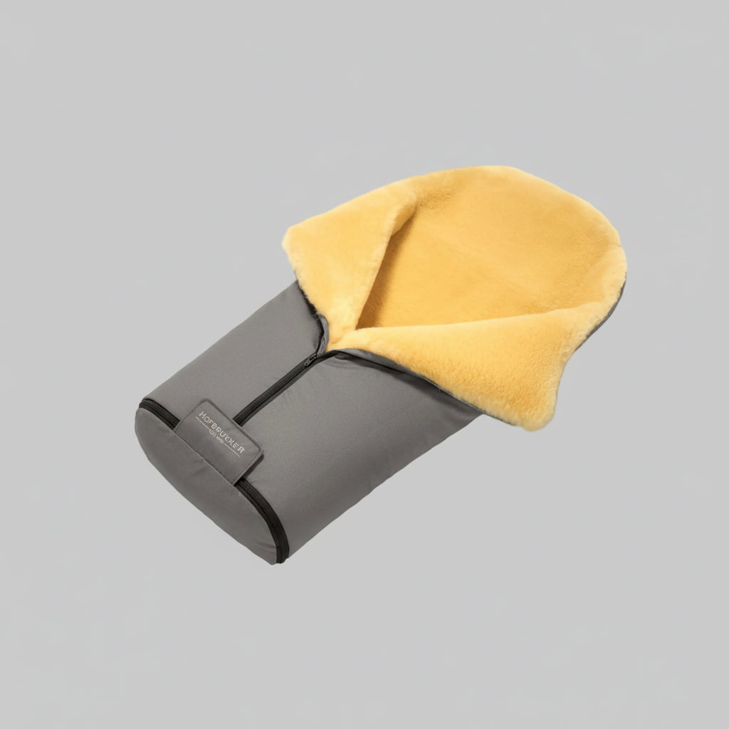 Hofbrucker Lammfell Fusssack Iglu Silber