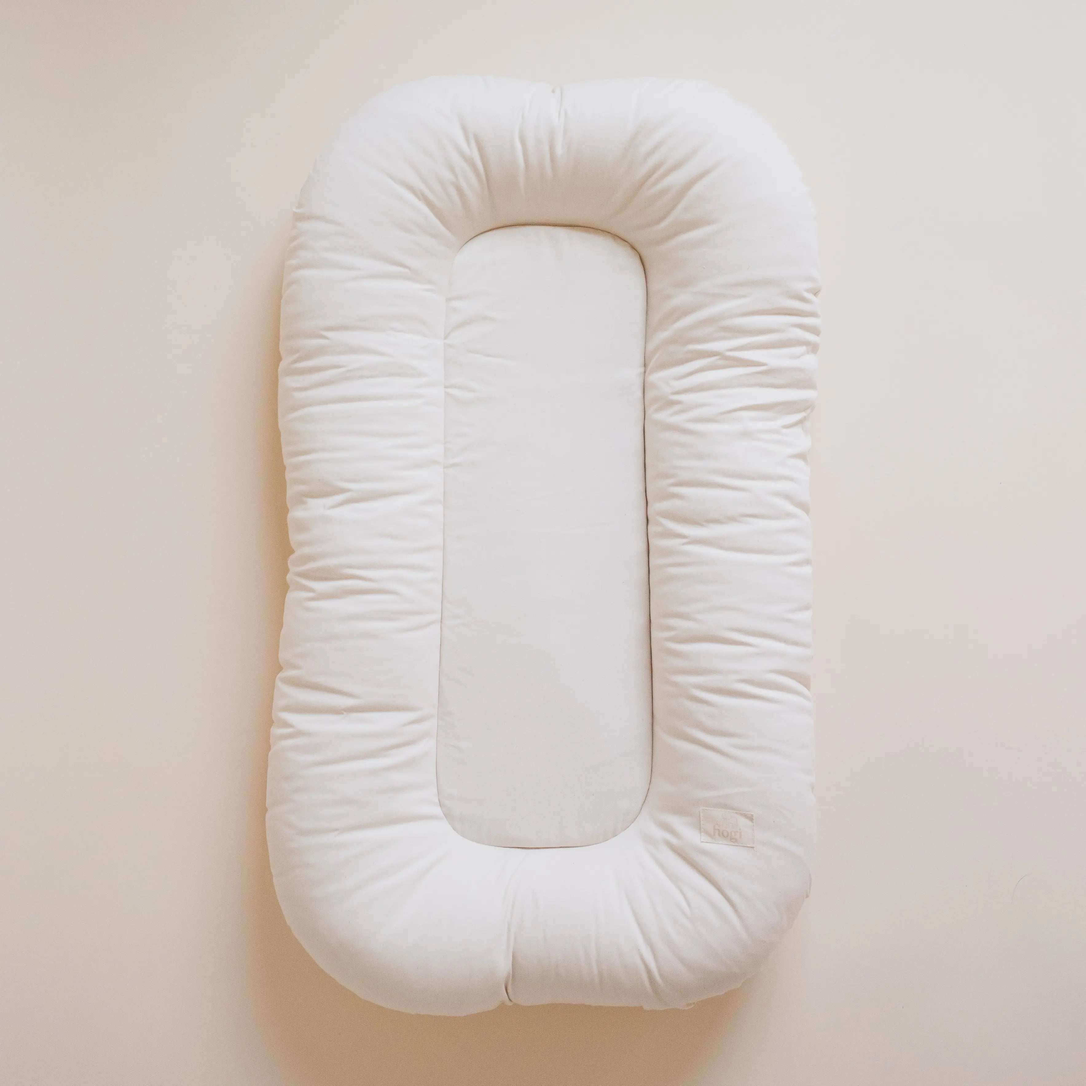 hogi organic Baby Nest 'sand natur' Babybox and Family