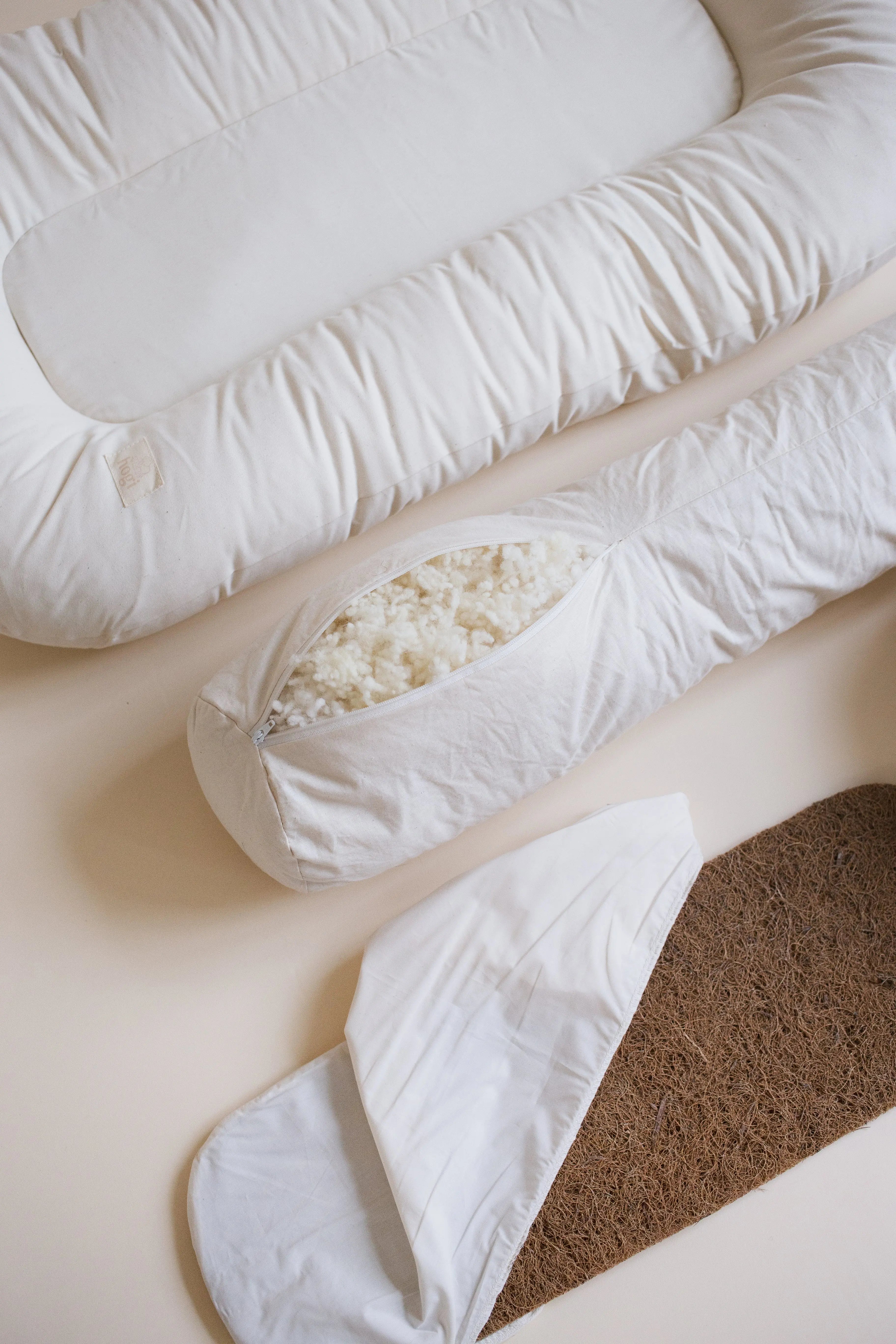 hogi organic Baby Nest 'sand natur' Babybox and Family