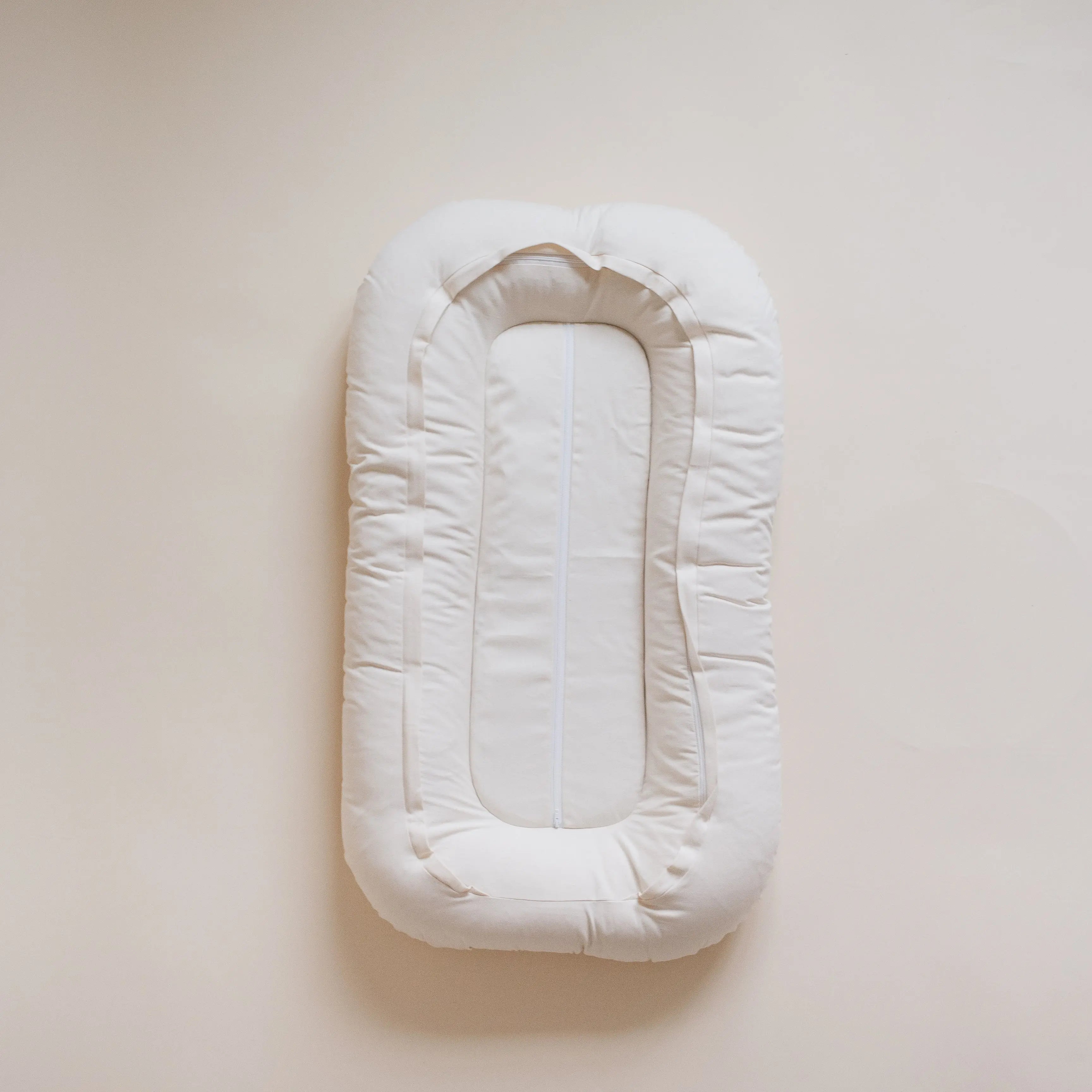 hogi organic Baby Nest 'sand natur' Babybox and Family