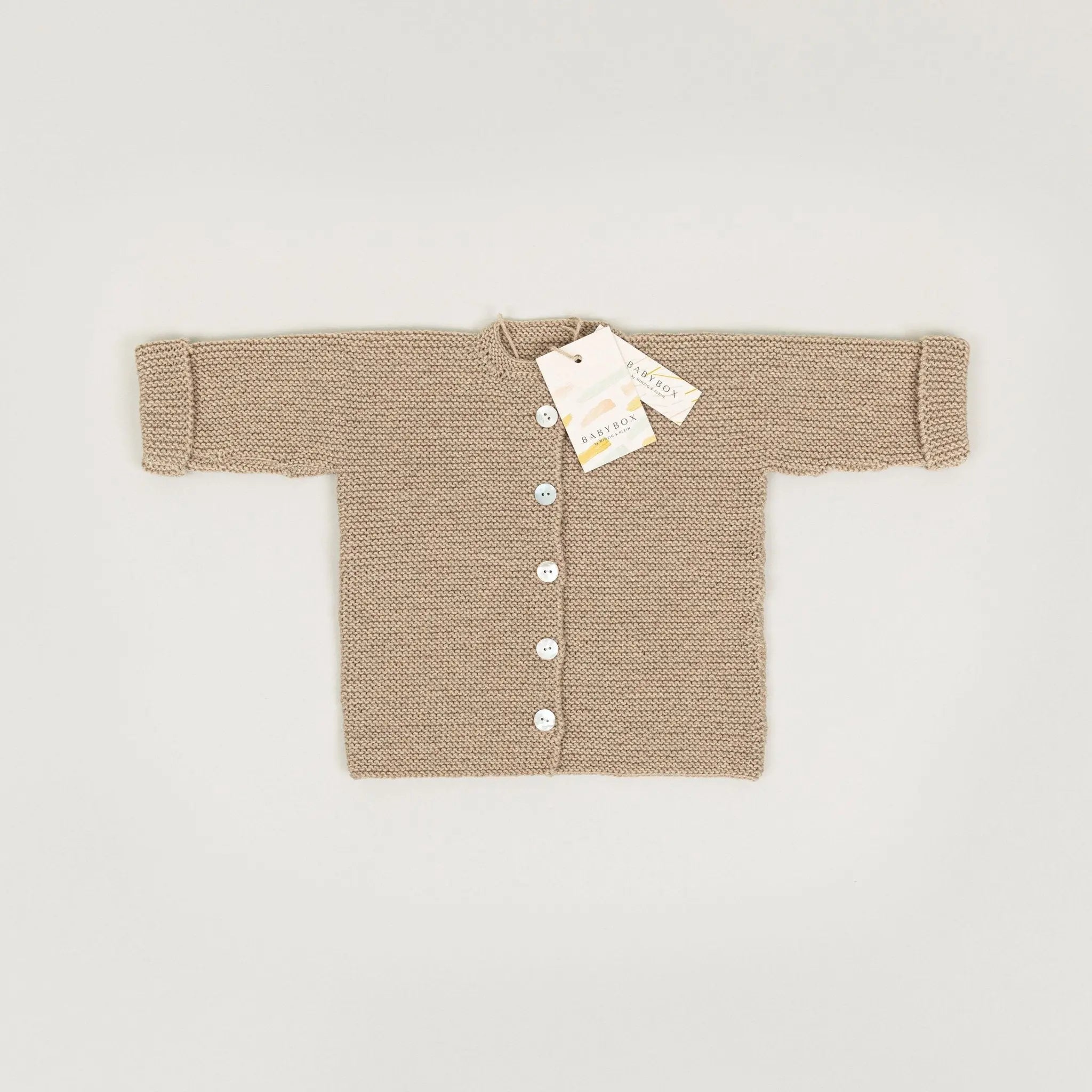 Babybox and Family BabyBox Collection Handmade Strickjacke aus Wolle 0-6m camel-bbh #farbe_0-6m