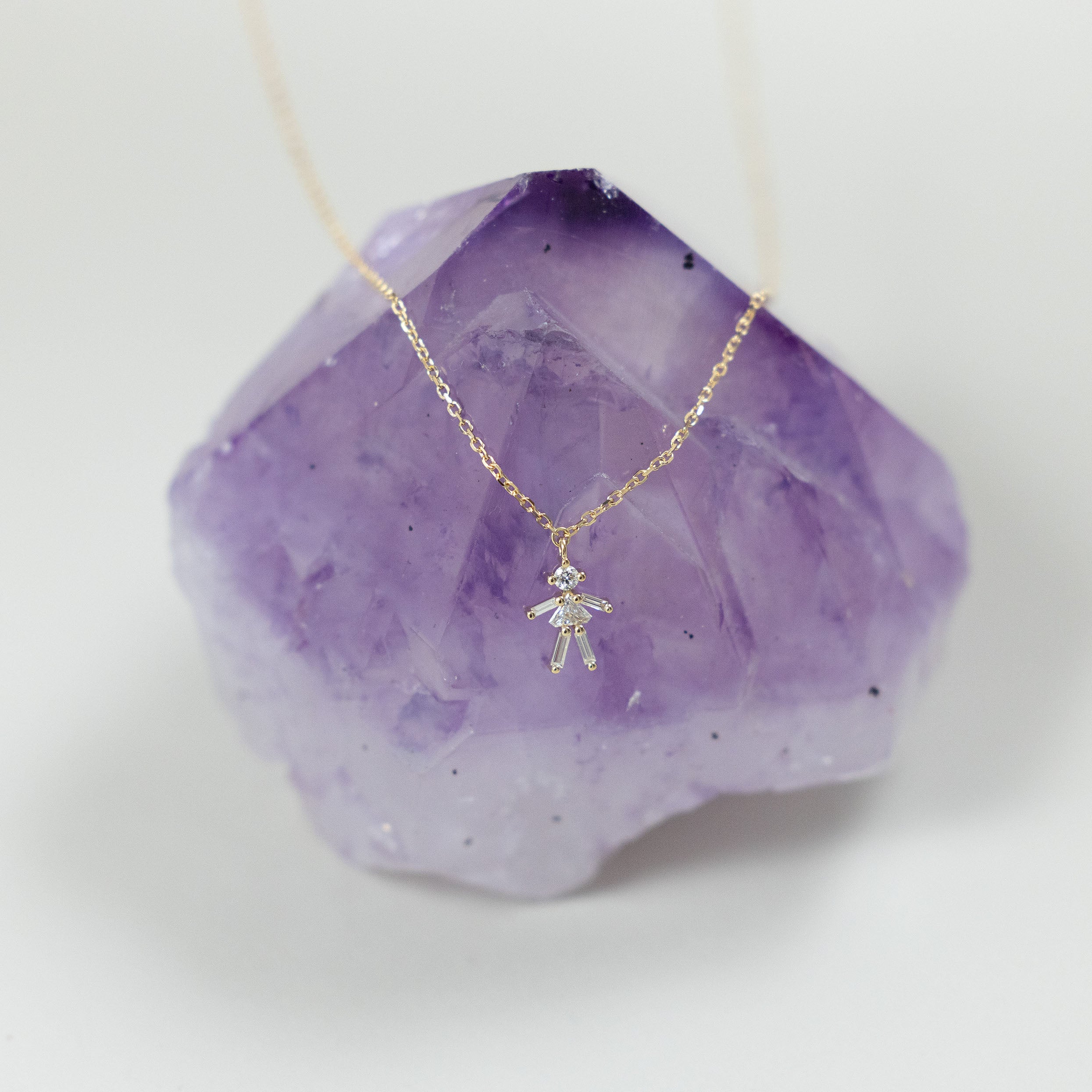 April First Little Girl Anhänger