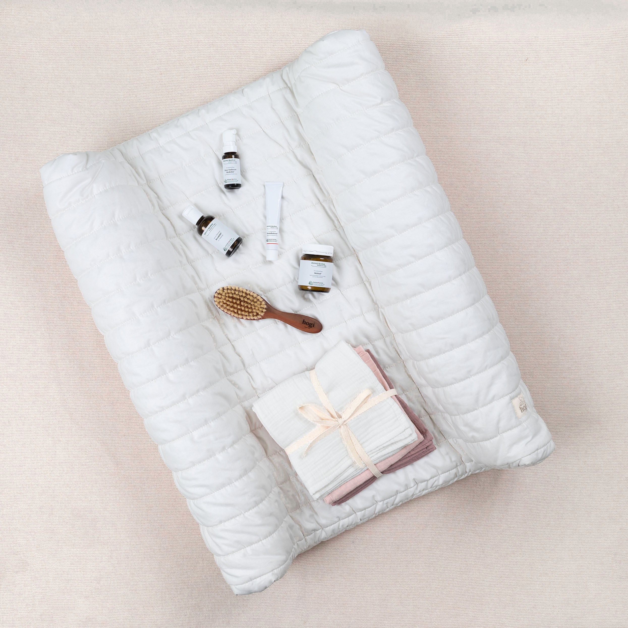 Changing Table Gift Box – Everything for Your Baby & You