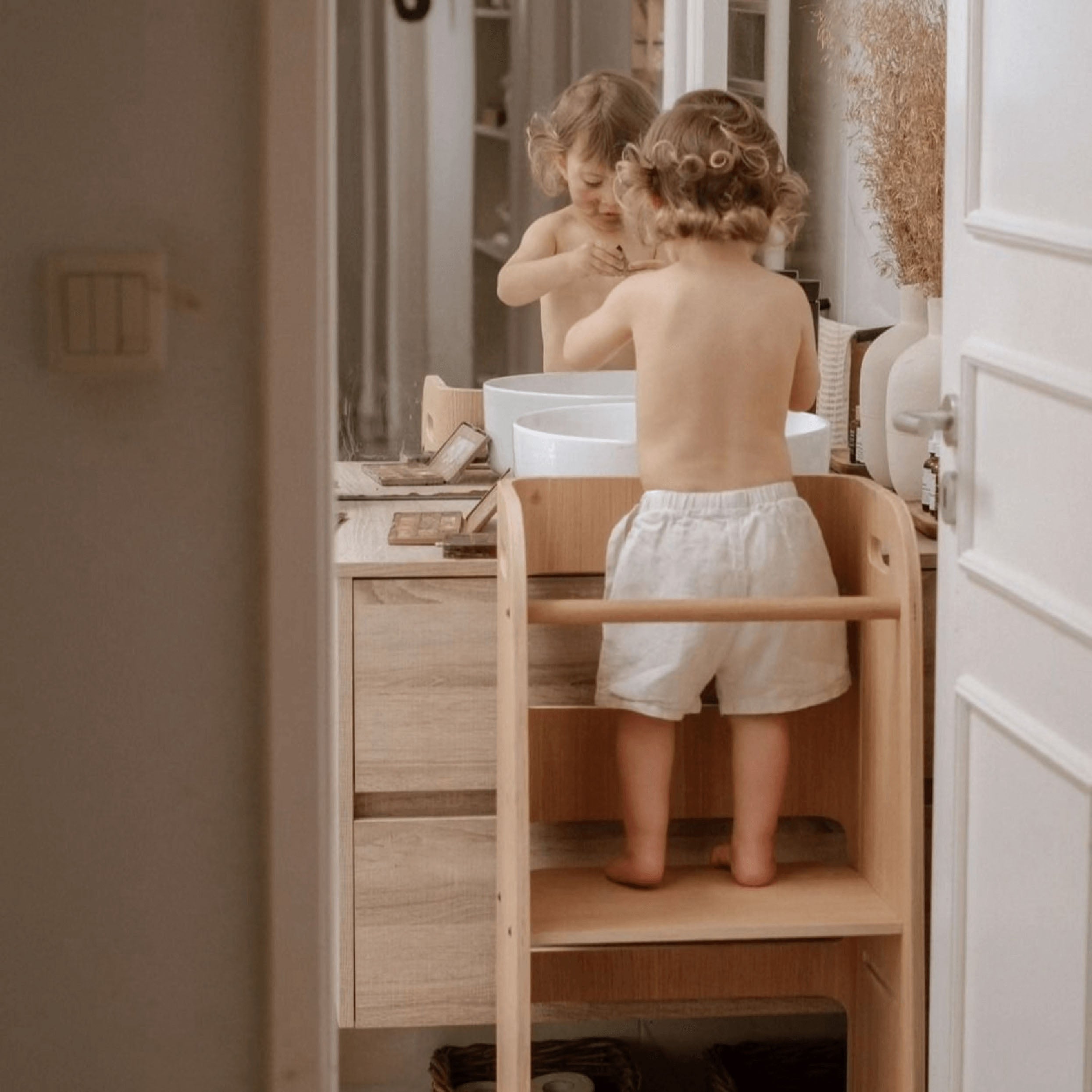 Learning Curve – Montessori Learning Tower