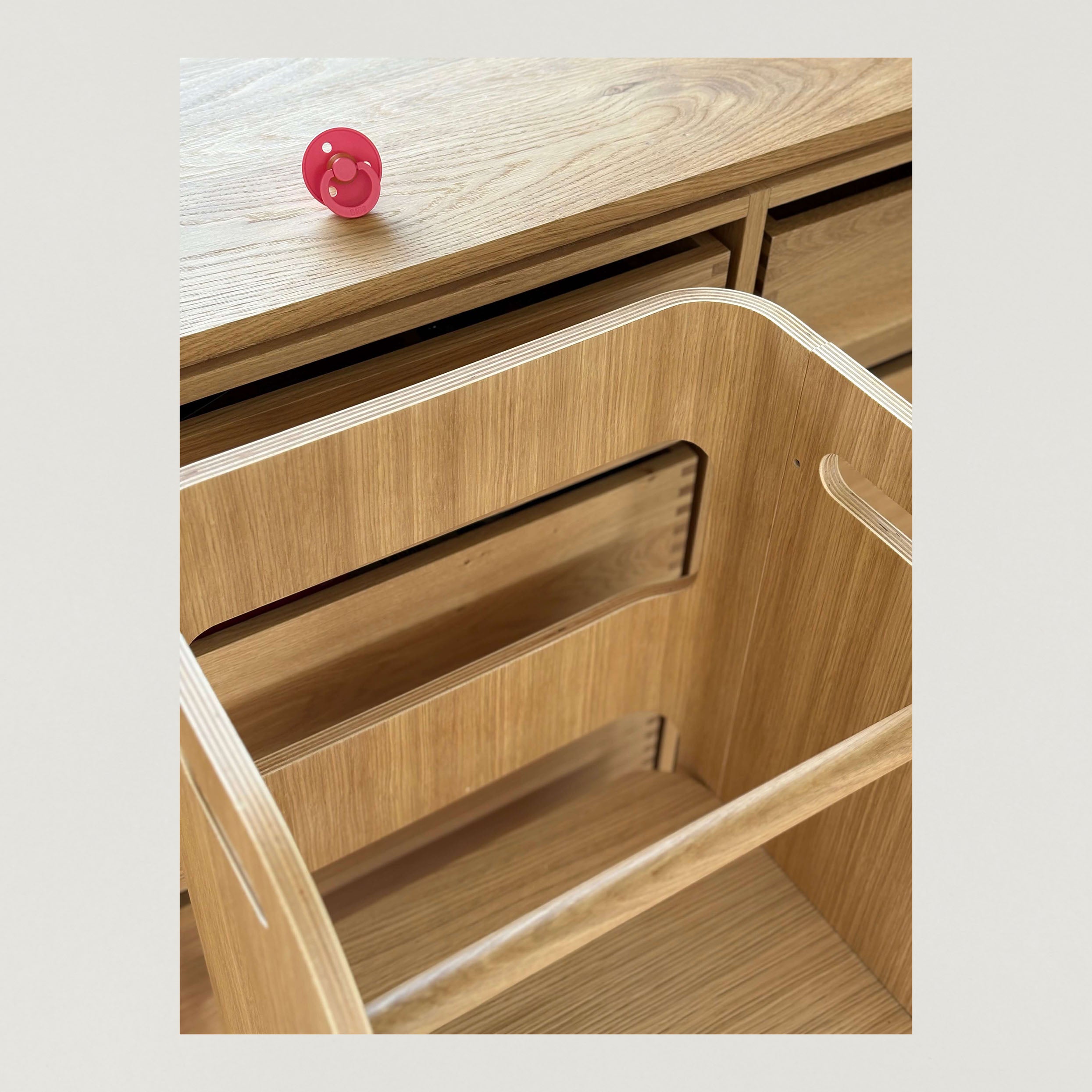 Learning Curve – Montessori Learning Tower