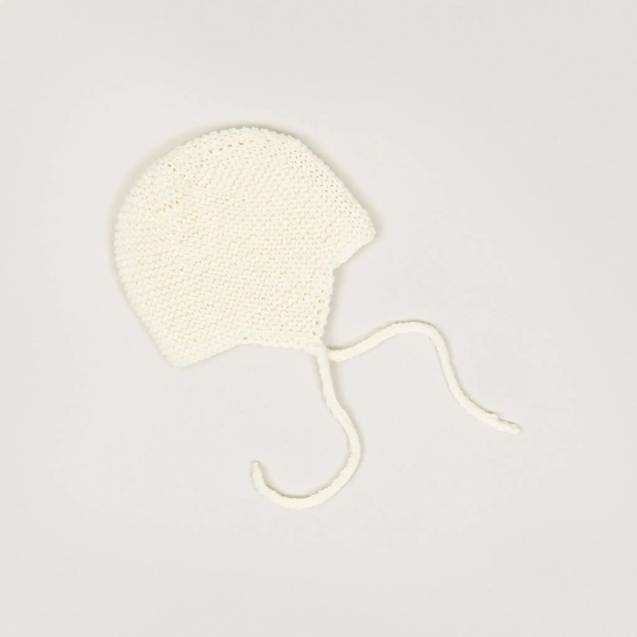 Handgestrickte Babymütze aus Wolle BabyBox Collection Handmade