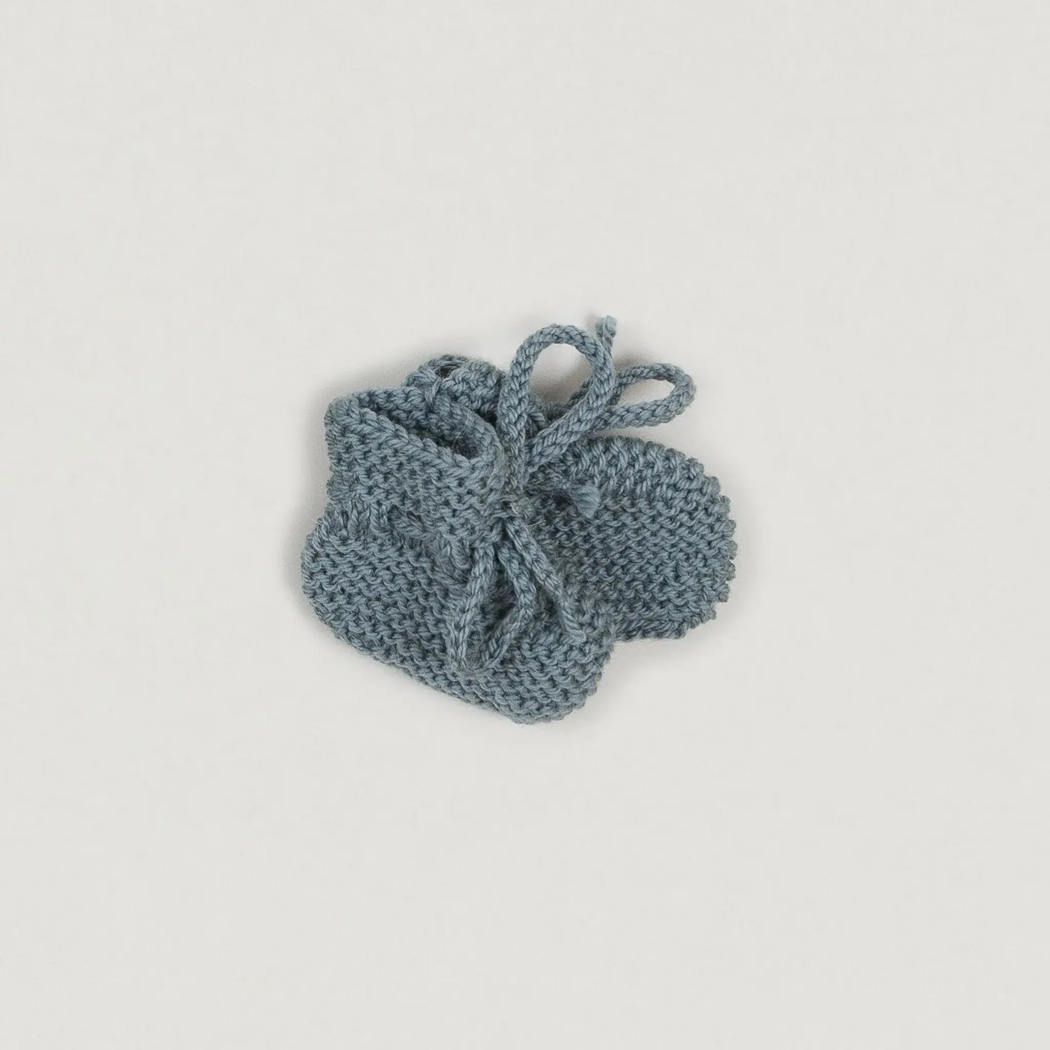 Hand-knitted baby shoes made of wool & alpaca
