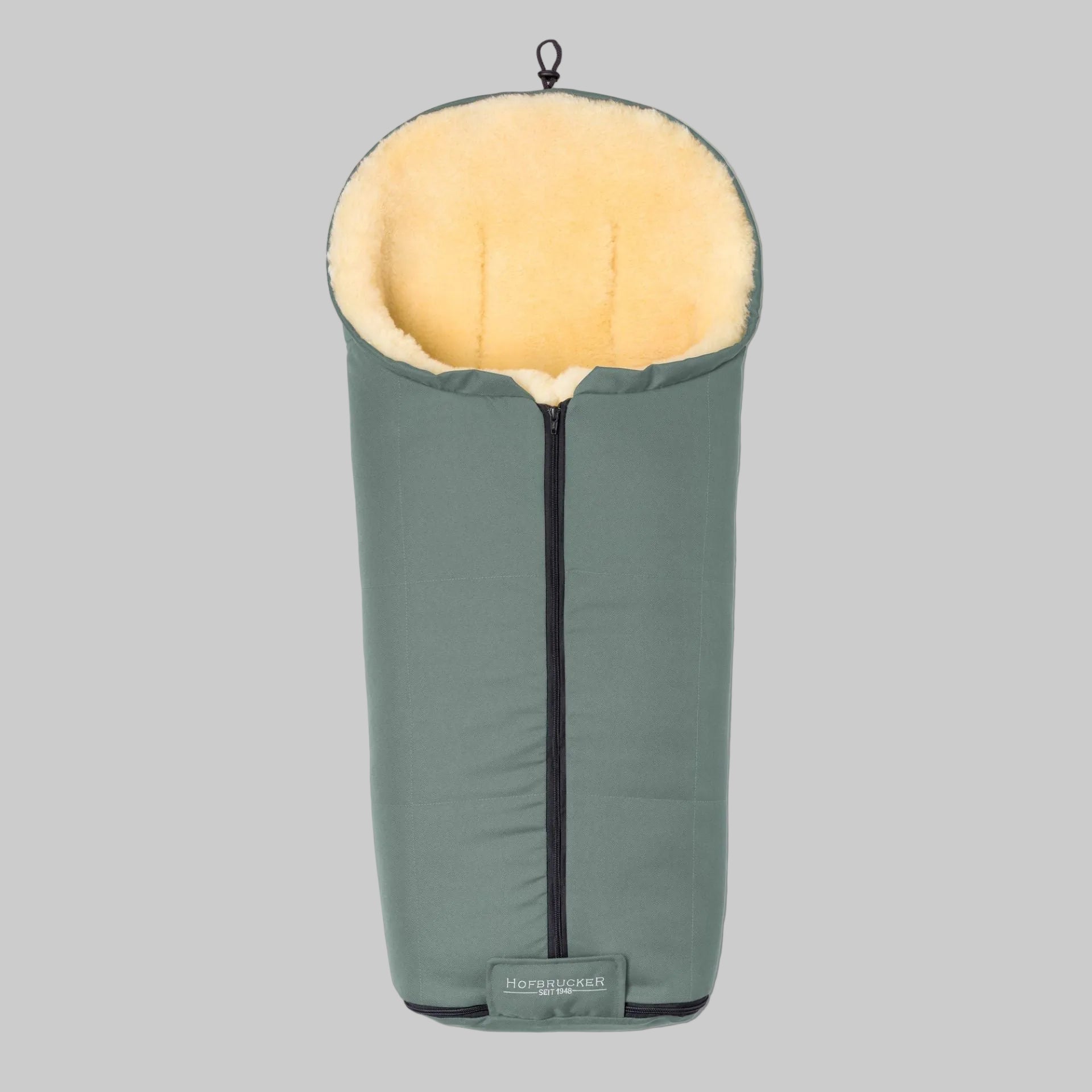 Hofbrucker Lammfell Fusssack Iglu Lindgrün