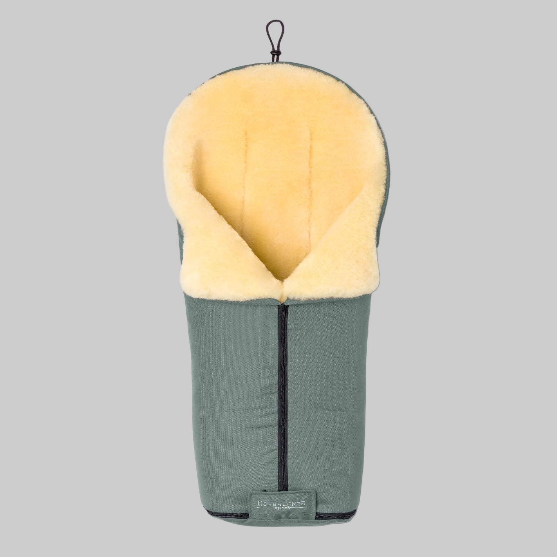 Hofbrucker Lammfell Fusssack Iglu Lindgrün
