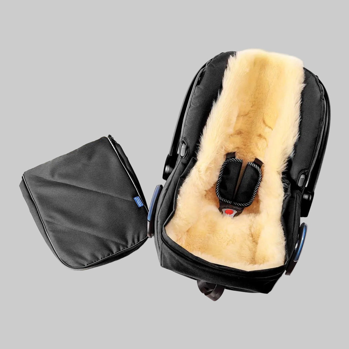 Hofbrucker Lamfell Fusssack für Autoschale Schwarz