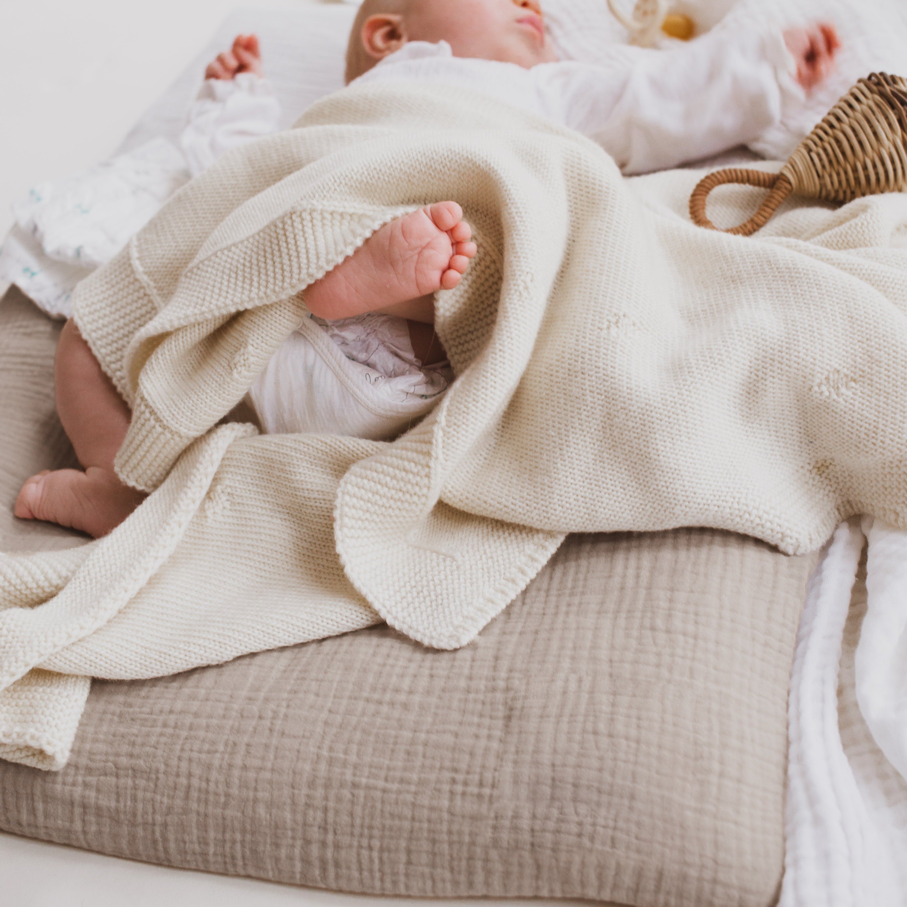 Muslin Cover for Changing Pad with Wedge – 100% Organic Cotton