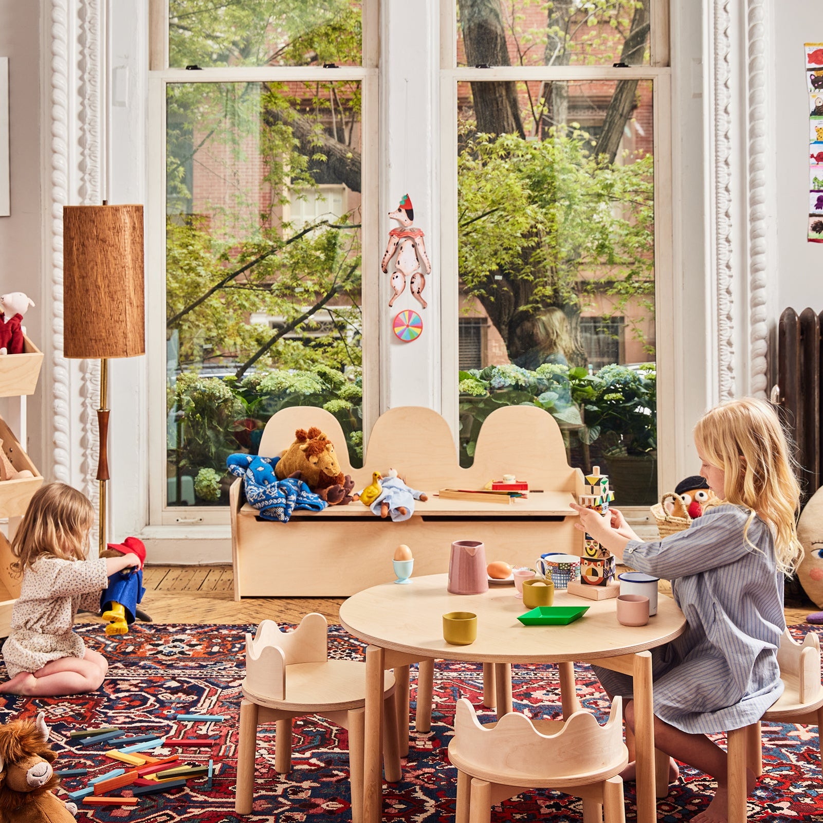 Oeuf NY Camel Storage Bench Buche Modd