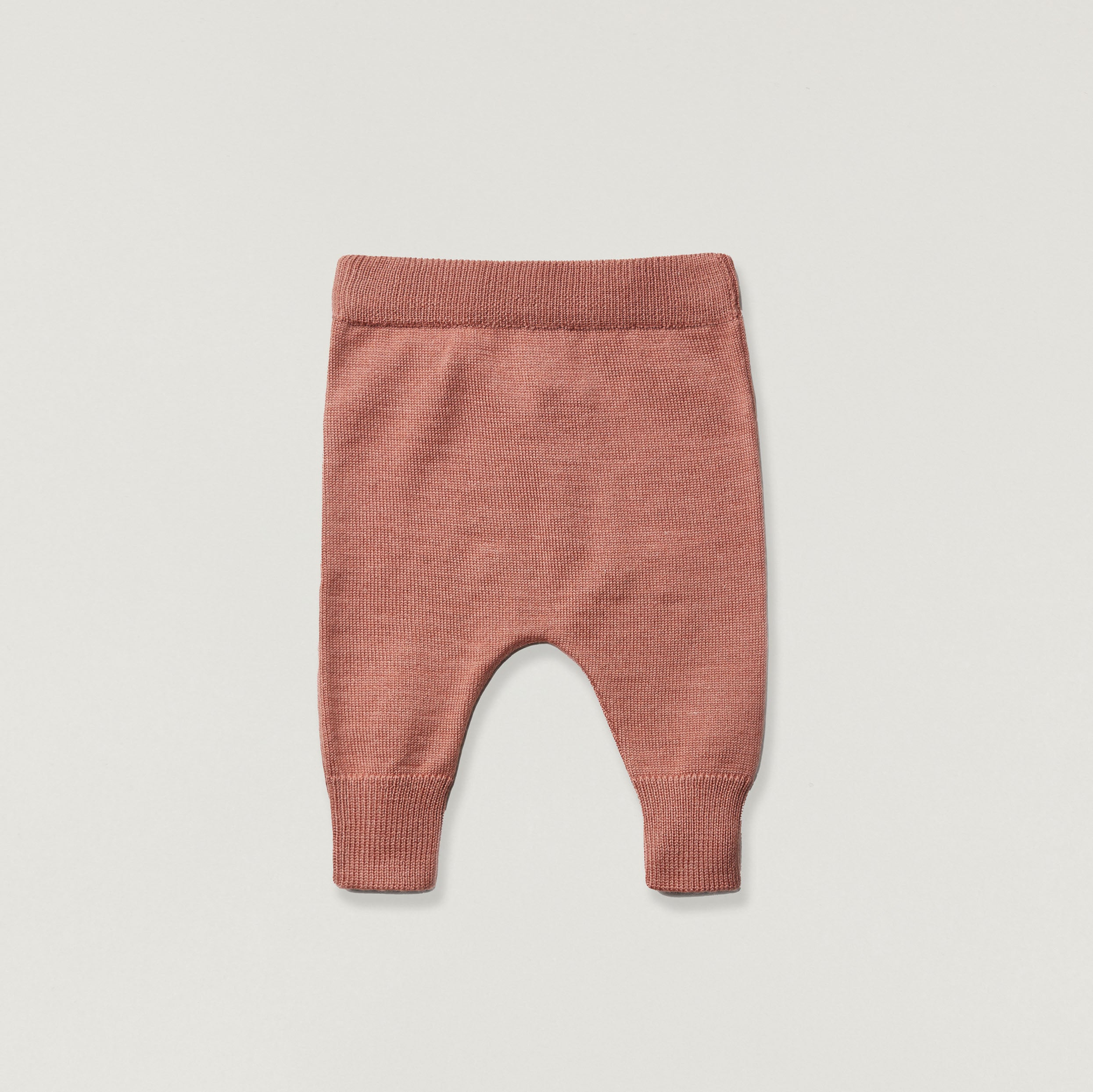 Pants in Feinstrick aus Wolle von Puri Organics in clay
