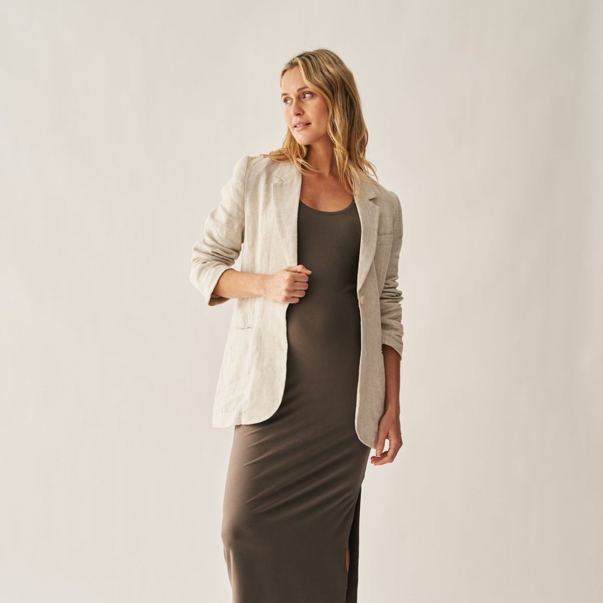 Maxikleid – wendbar, nachhaltig & tragbar durch Schwangerschaft und Mutterschaft