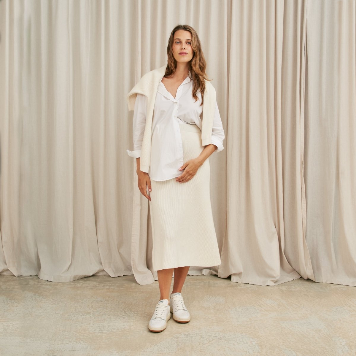The Oversized Poplin Shirt - White