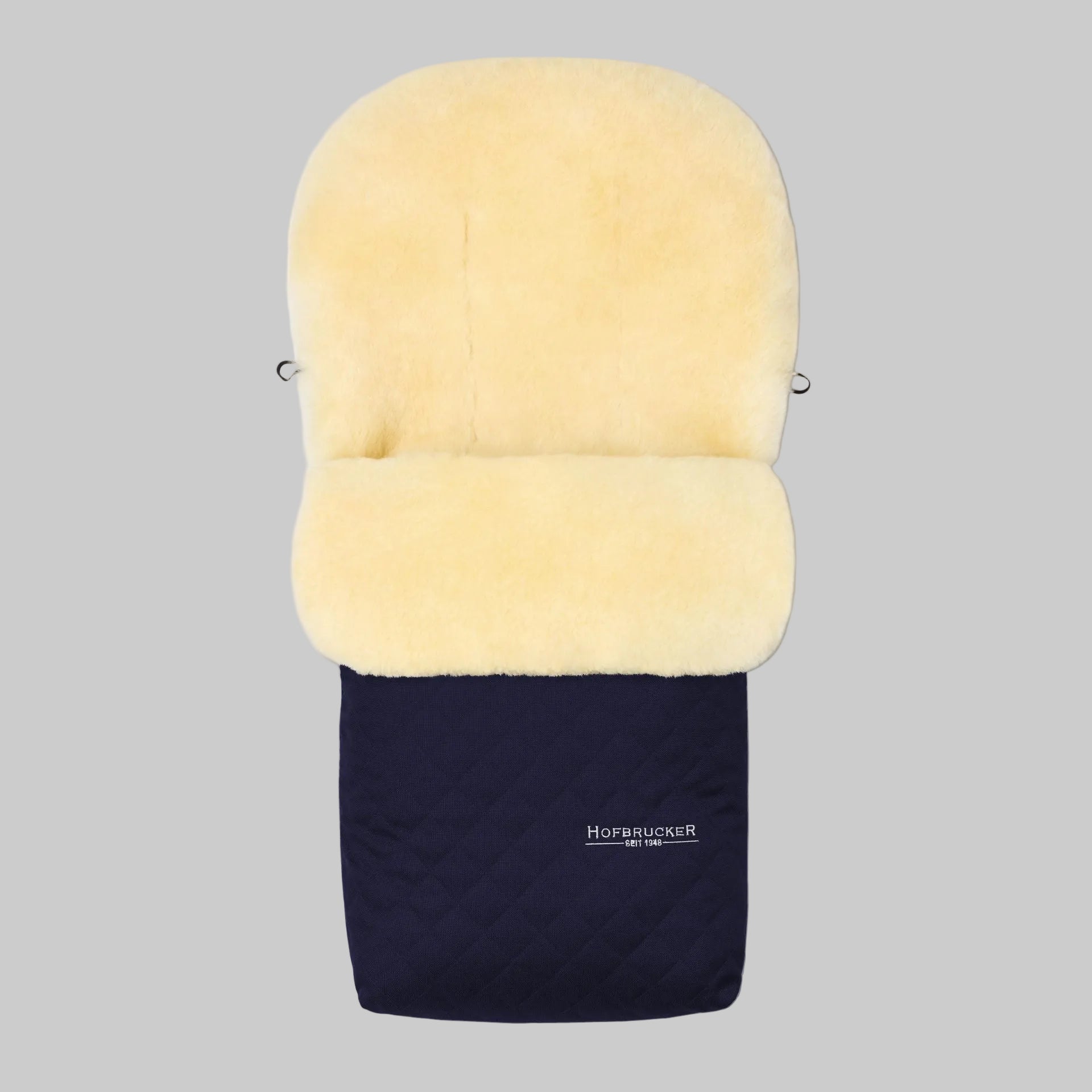 Lambskin Footmuff Putzi – Bestselling All-Season Footmuff