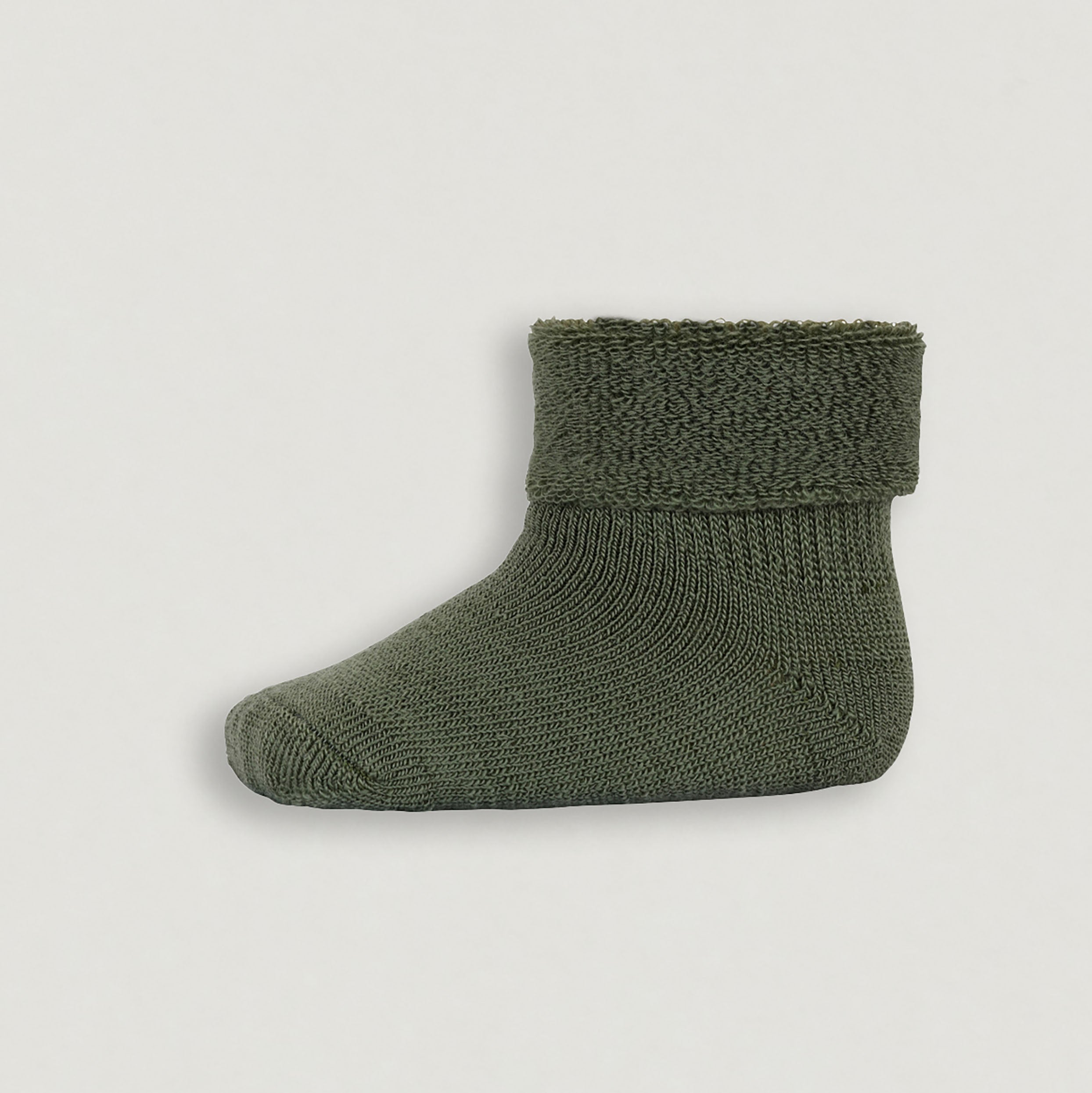 gefütterte Socken aus Wolle von mp Denmark in olivine