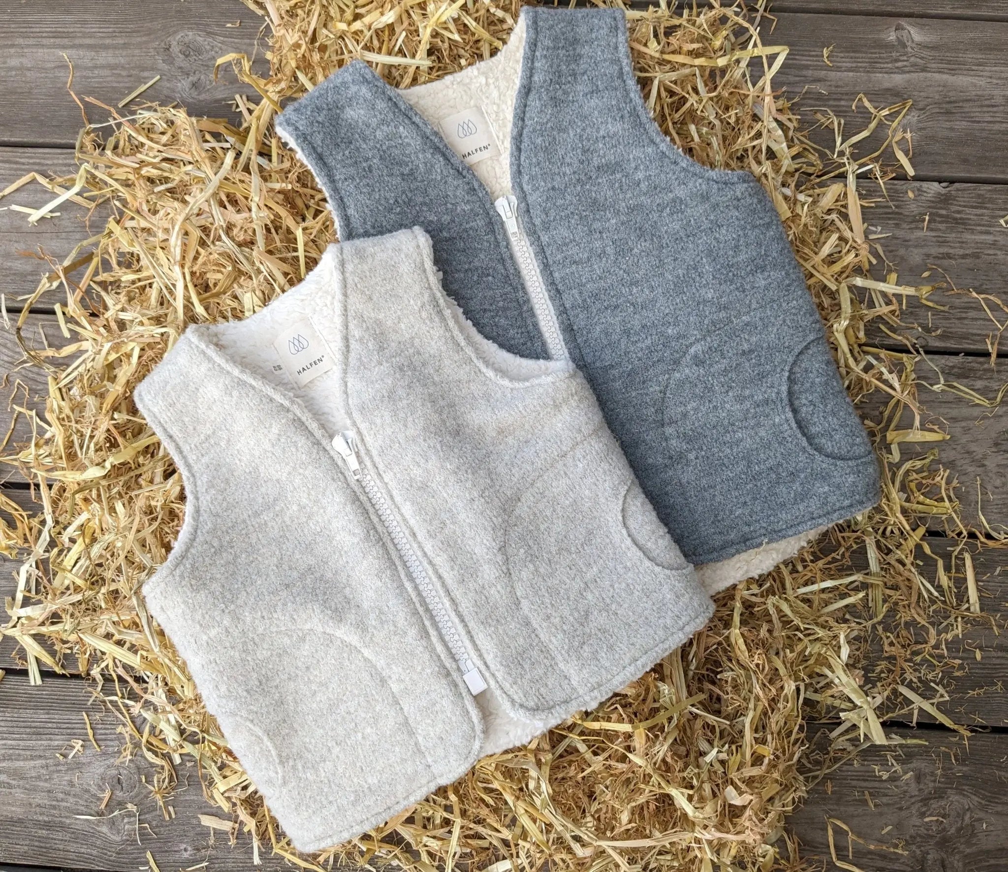 Teddy vest made of wool with a zipper - Babybox and Family